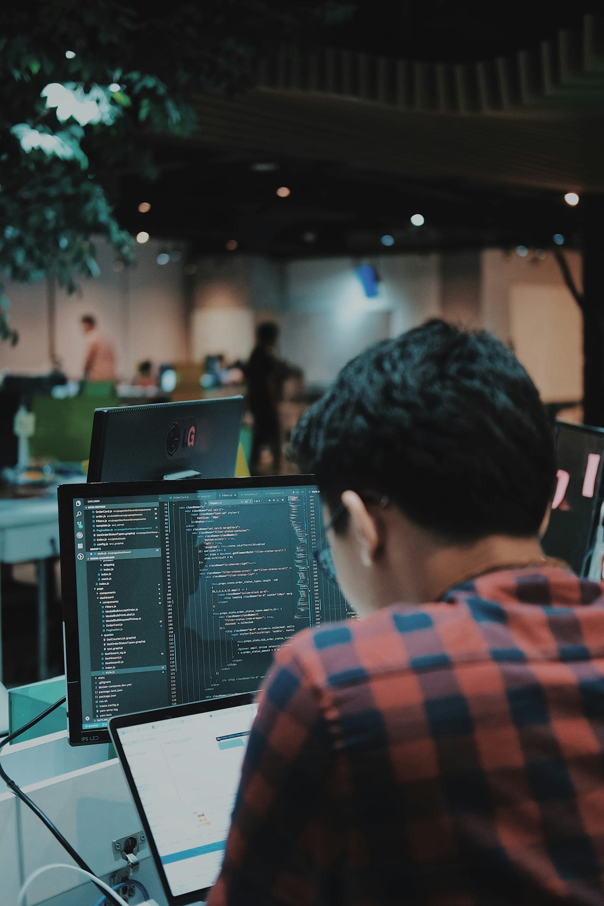 The problem with outsourcing to a software development company